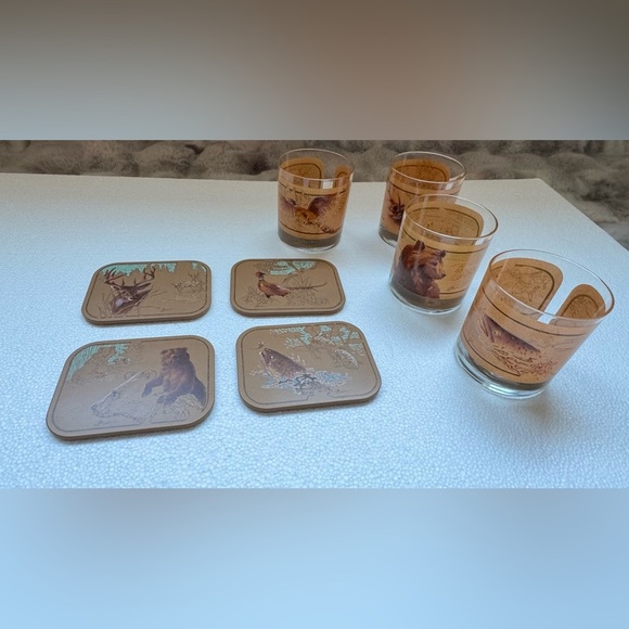 Vintage Wildlife Print Glass Set with Coasters - Picture 5 of 11
